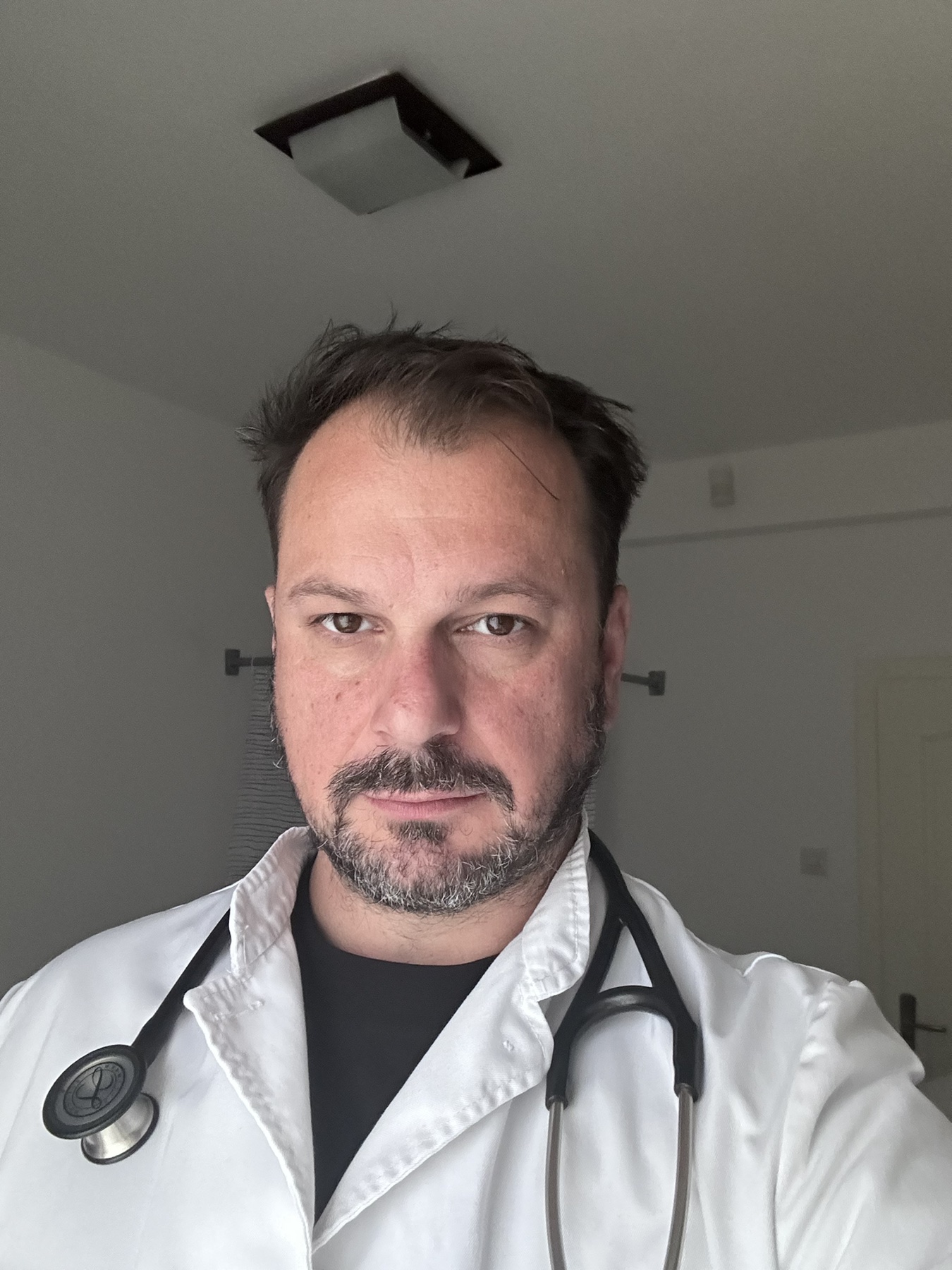 dr Kovačevic, kardiolog